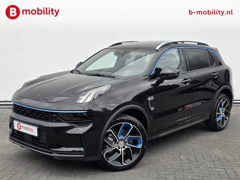 Lynk & Co 01 1.5 Panoramadak Adaptive Cruise Control 360 Camera | Stoelverwarming | Apple CarPlay | Elektrische Stoelen