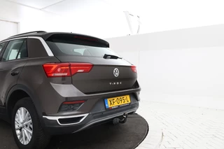 Volkswagen T-Roc – thumbnail 3