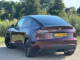 Tesla Model Y – thumbnail 4