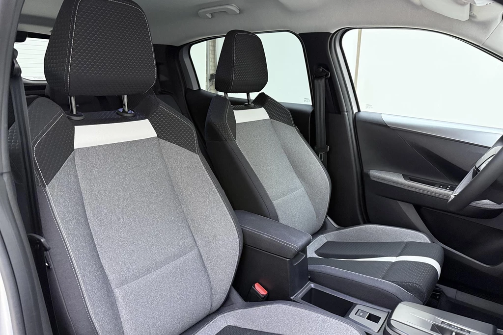 Opel Frontera – foto 14