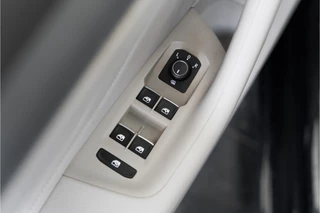 Volkswagen Passat – thumbnail 32