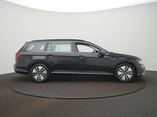 Volkswagen Passat – thumbnail 8