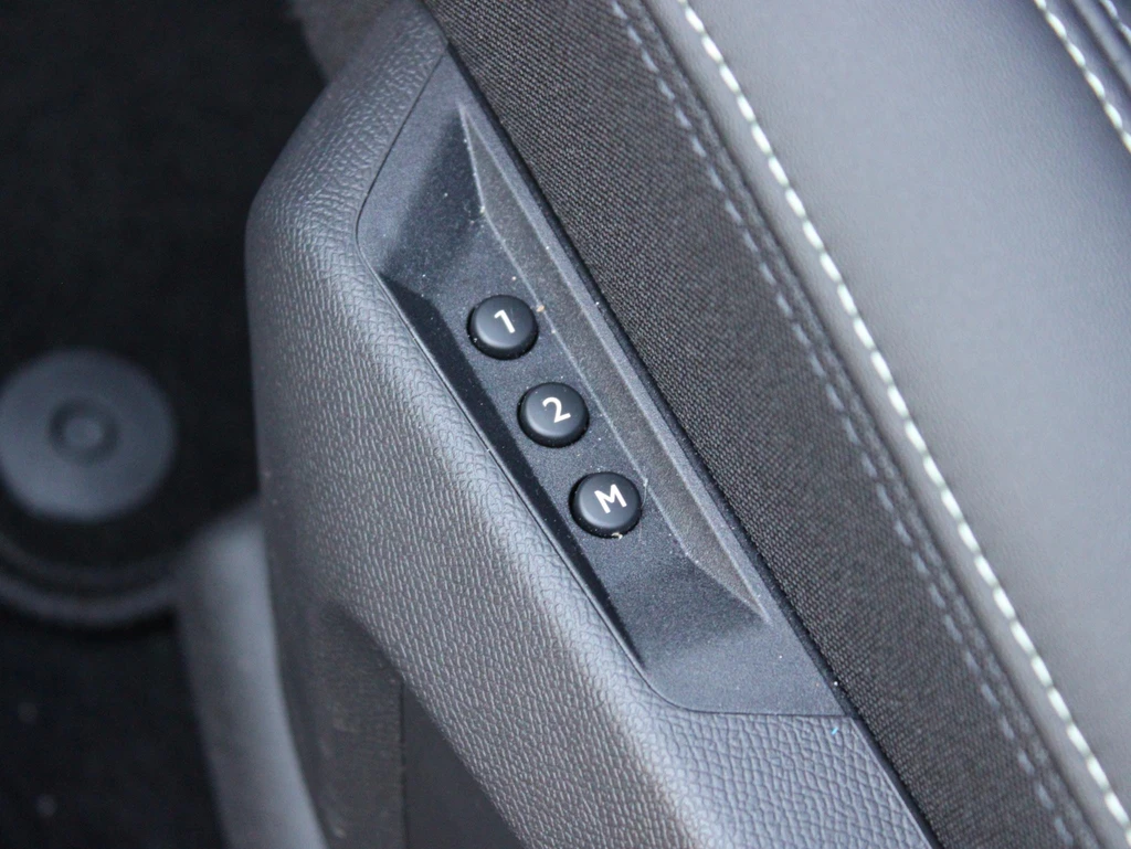 Peugeot e-3008 – foto 13