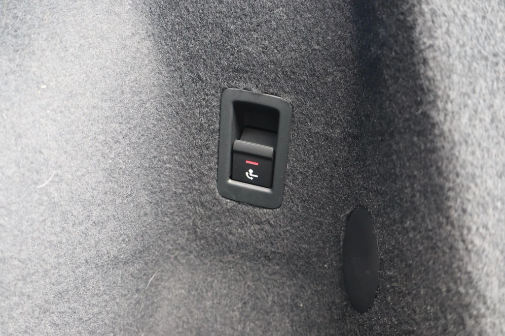 Audi Q3 – foto 12