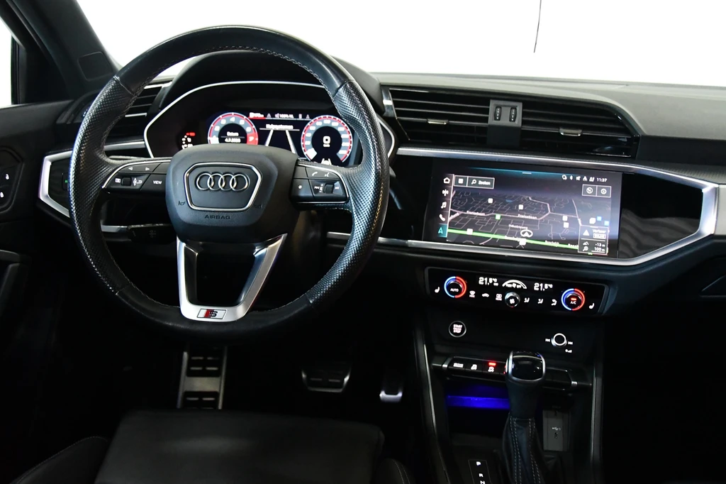 Audi Q3 – foto 12