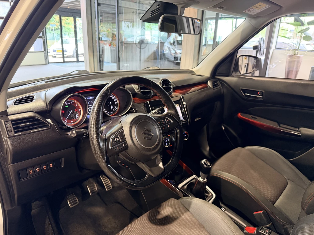 Suzuki Swift – foto 15