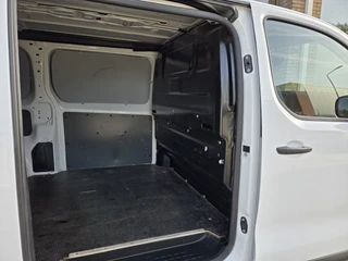 Opel Vivaro – thumbnail 28