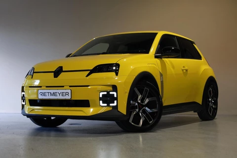 Renault 5 urban range techno 40 kWh | Achteruitrijcamera | Warmtepomp