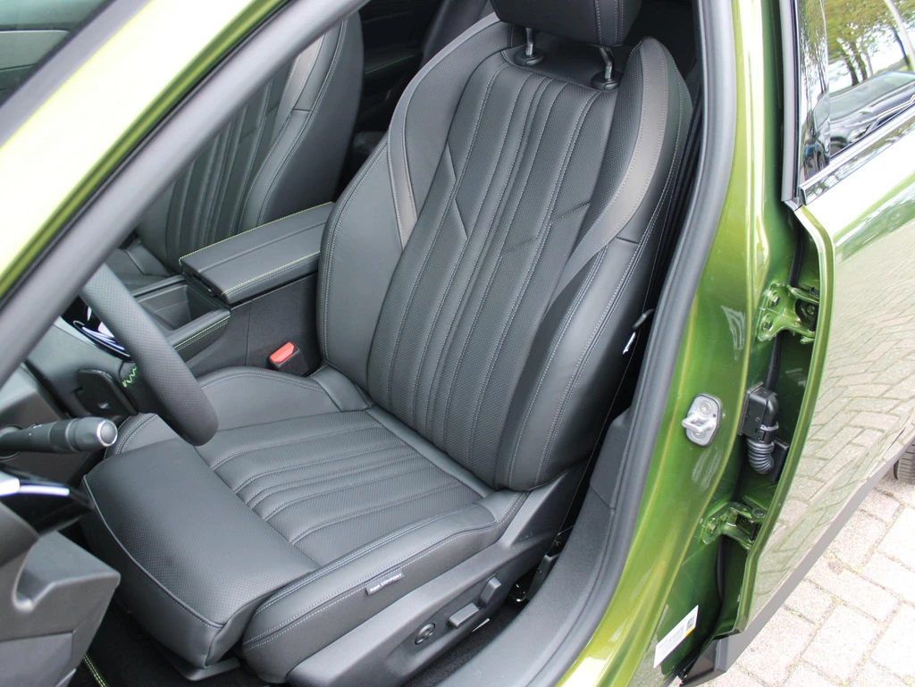 Peugeot 408 – foto 10