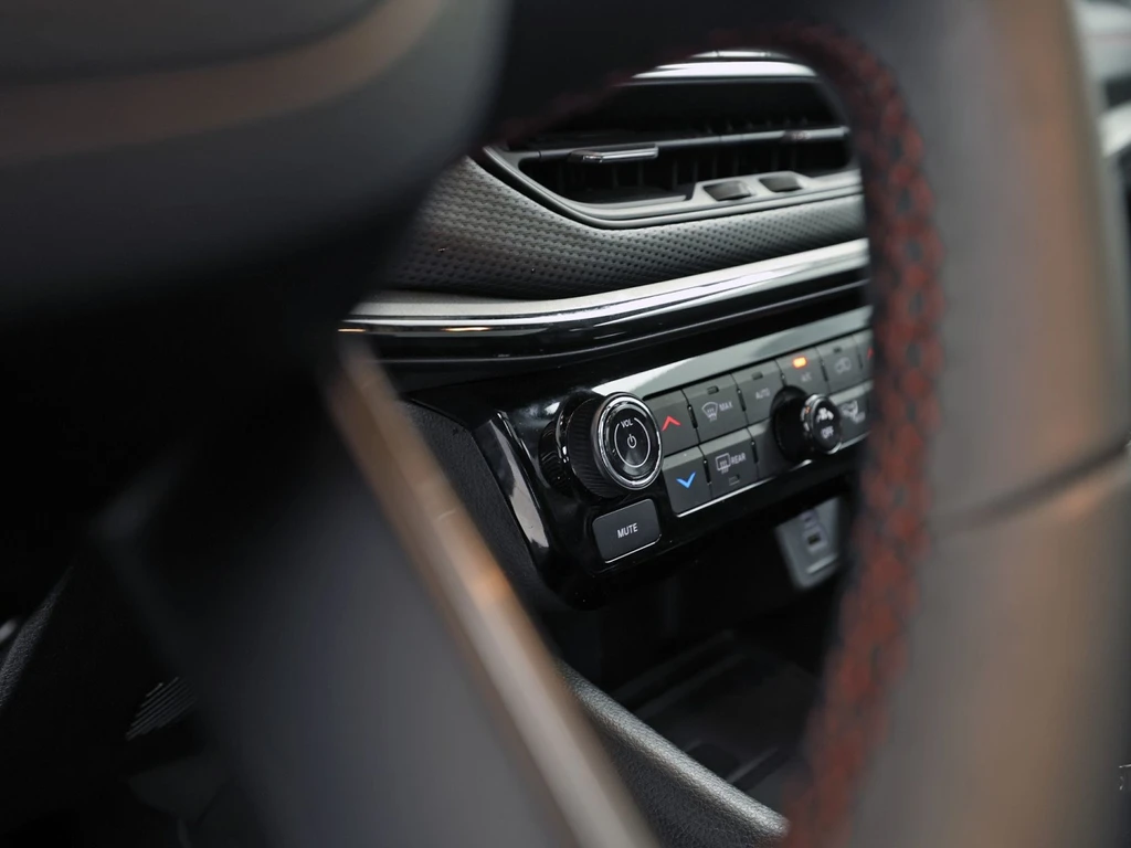 Jeep Compass – foto 26