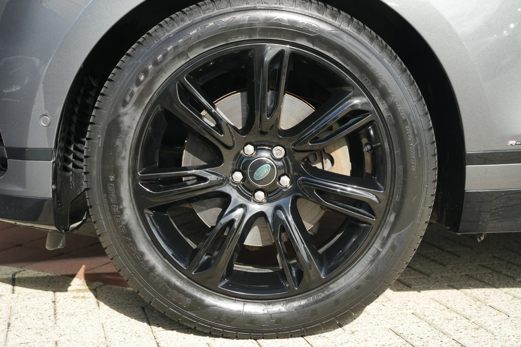 Land Rover Range Rover Velar – foto 9