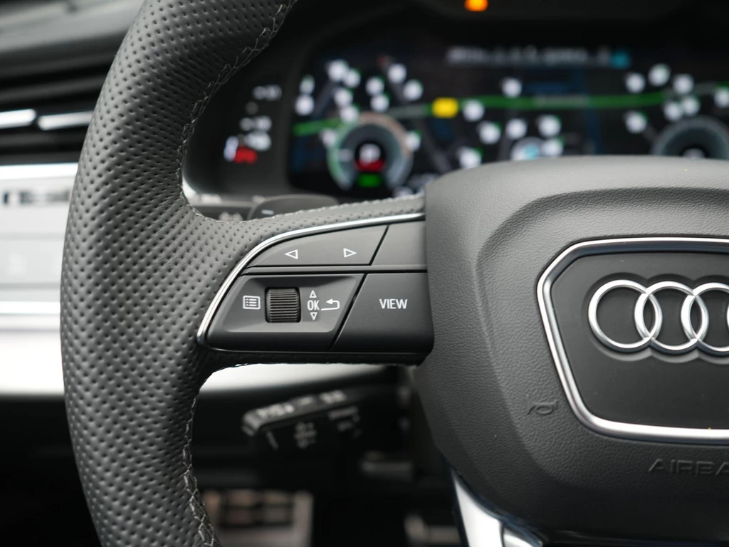 Audi Q8 – foto 18