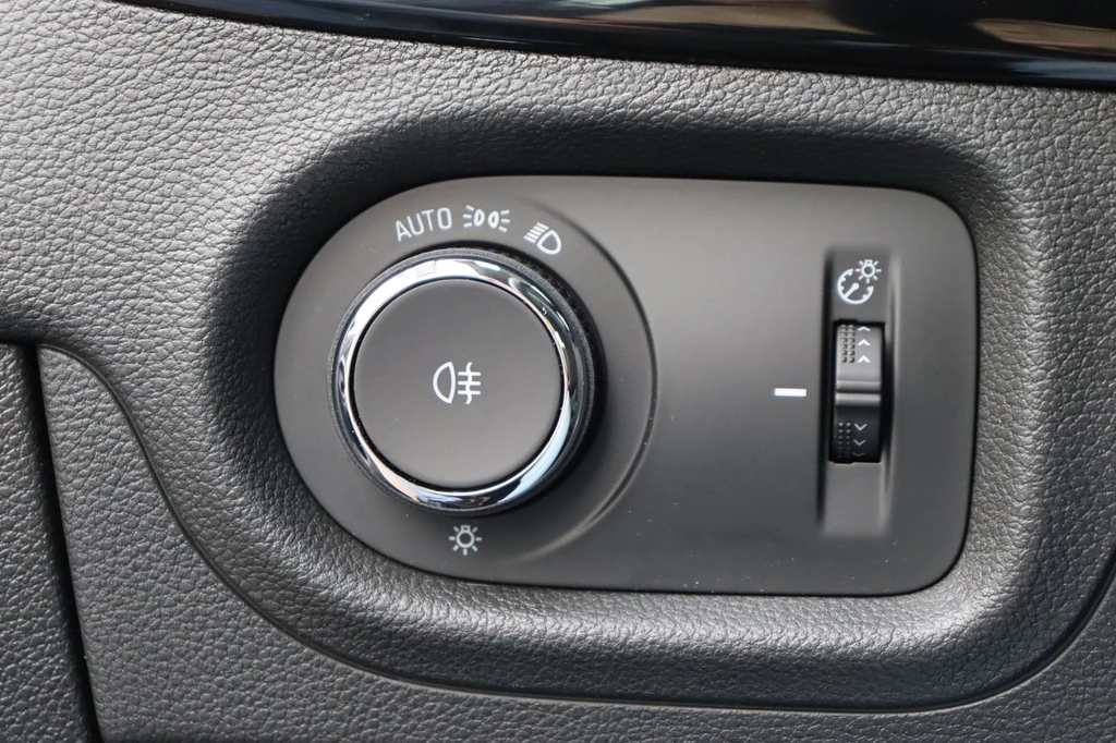 Opel Astra – foto 29