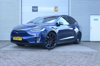 Tesla Model X – thumbnail 1
