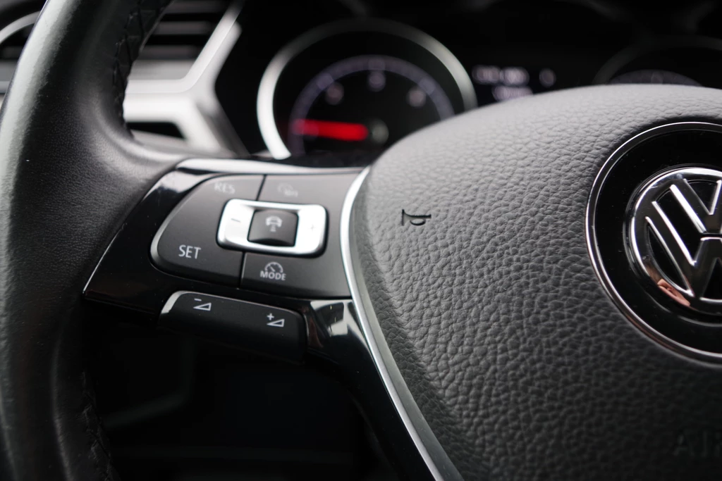 Volkswagen Touran – foto 21