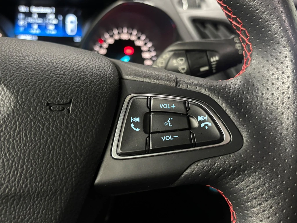 Ford Kuga – foto 18