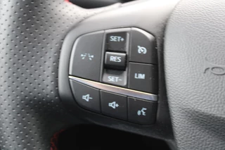 Ford Kuga – thumbnail 11