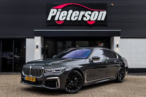 BMW 7-serie 745e M-Pakket BTW! PANO NAP HUD H&K LASER ACC