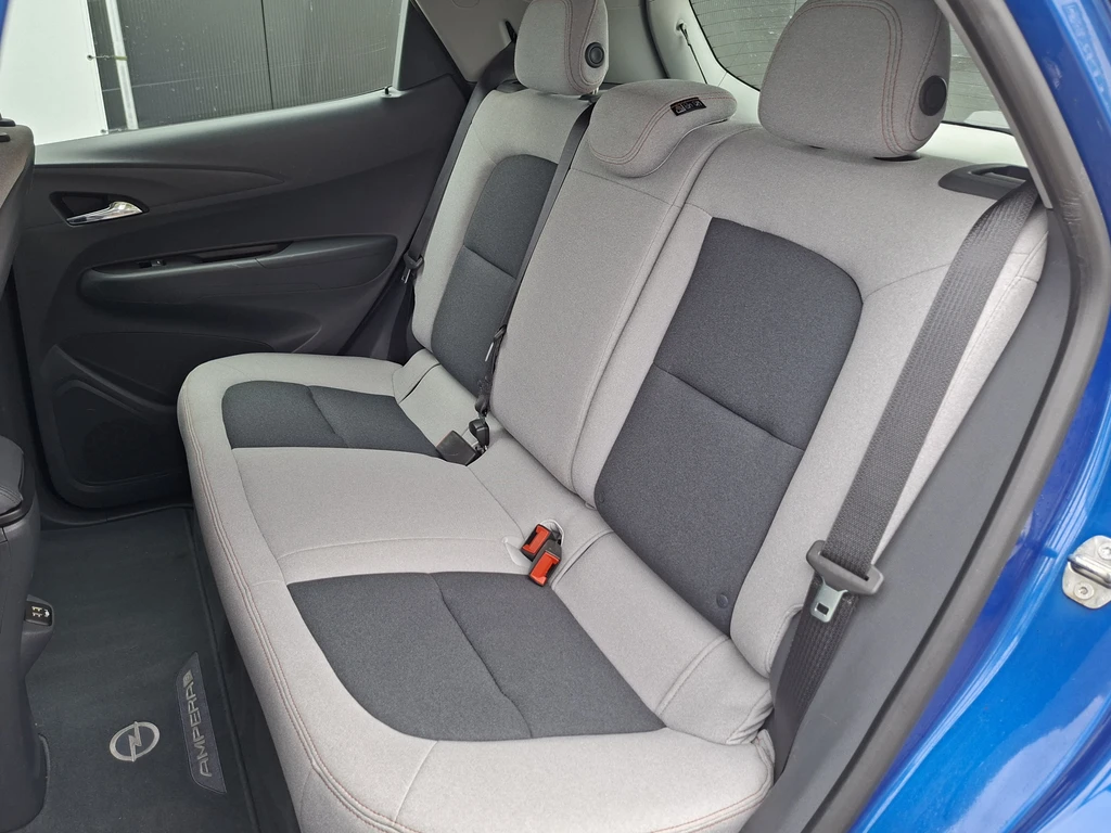 Opel Ampera-e – foto 20