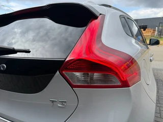 Volvo V40 – thumbnail 16