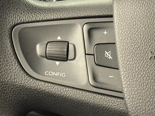 Opel Vivaro – thumbnail 23