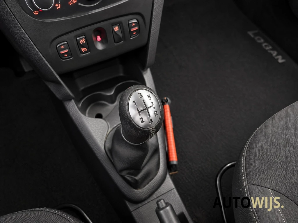 Dacia Logan – foto 16