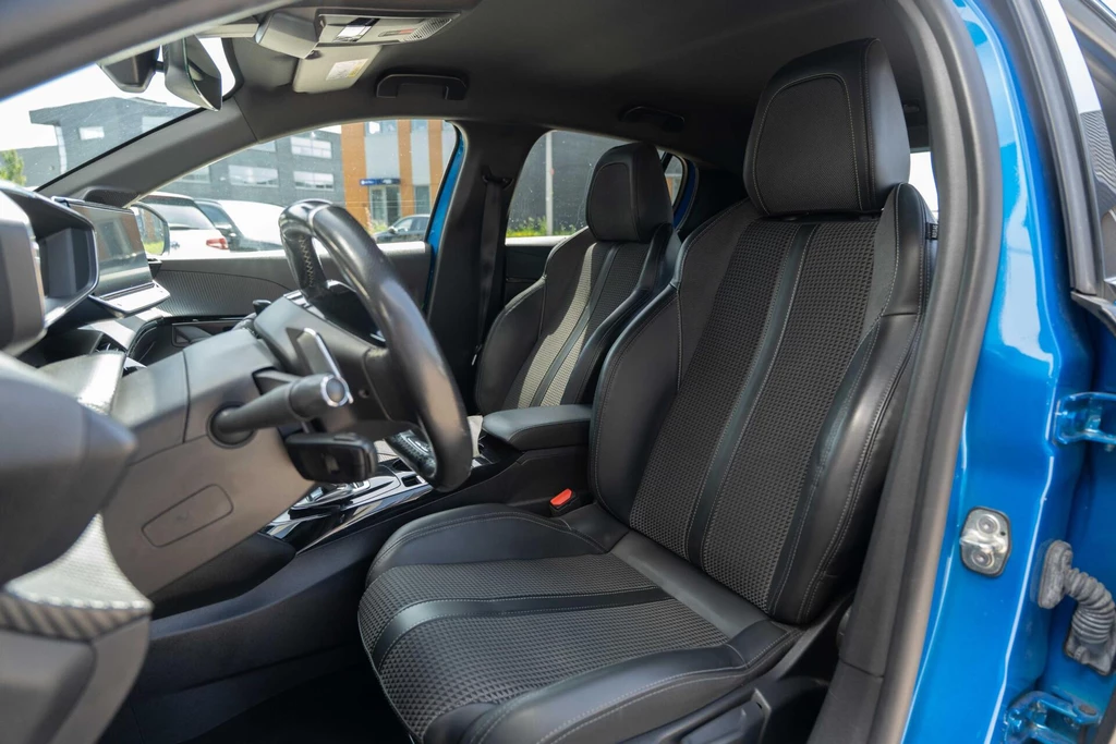 Peugeot 208 – foto 14