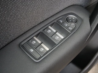 Renault Captur – thumbnail 25