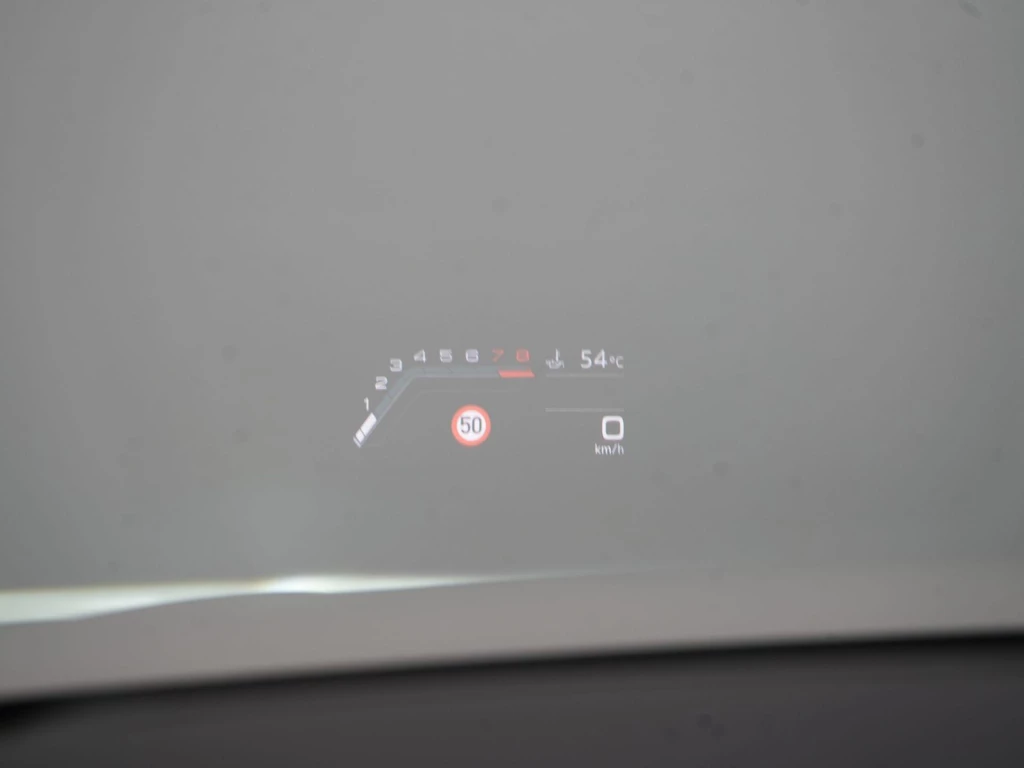 Audi RSQ8 – foto 18