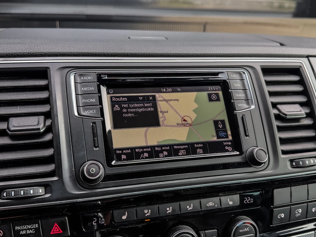 Volkswagen Caravelle – foto 24