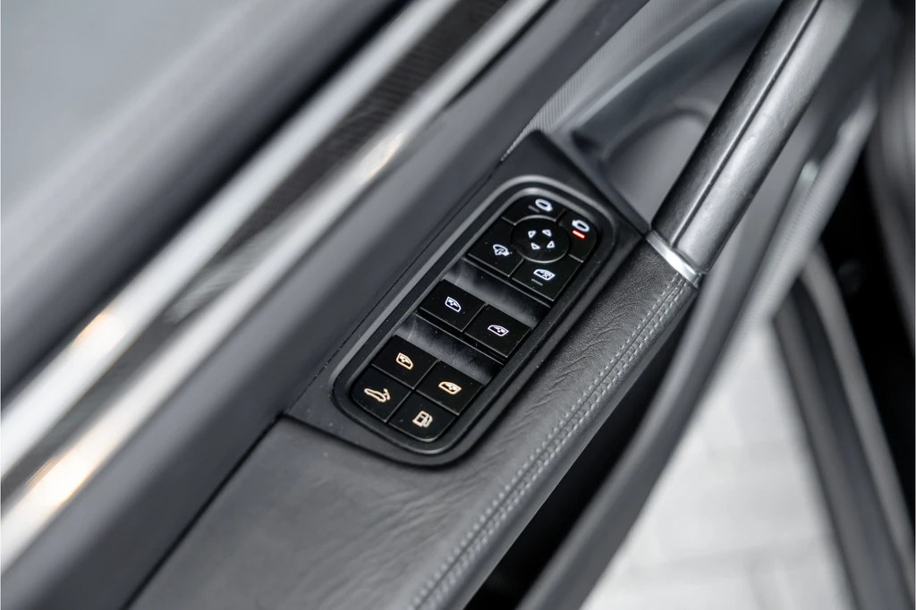 Porsche Cayenne – foto 24