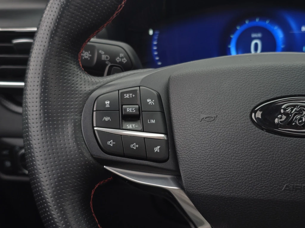Ford Explorer – foto 12