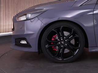 Ford Focus – thumbnail 41