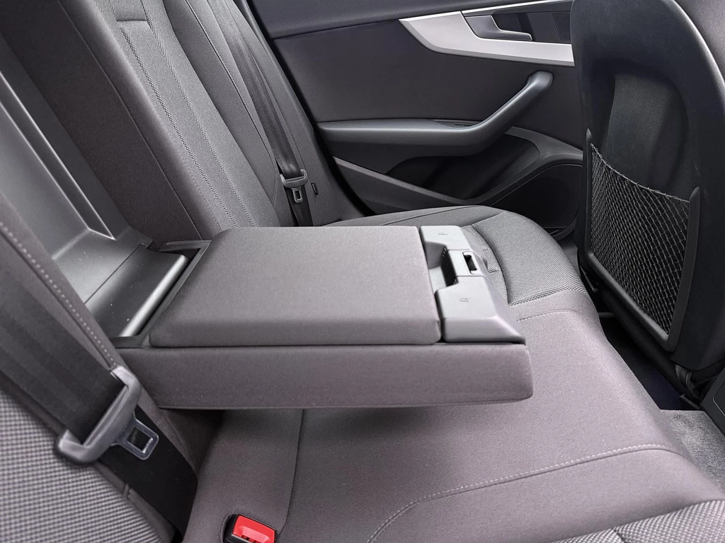 Audi A4 – foto 37