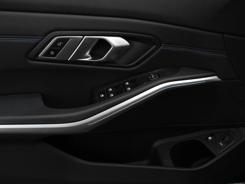 BMW 3 Serie – foto 13