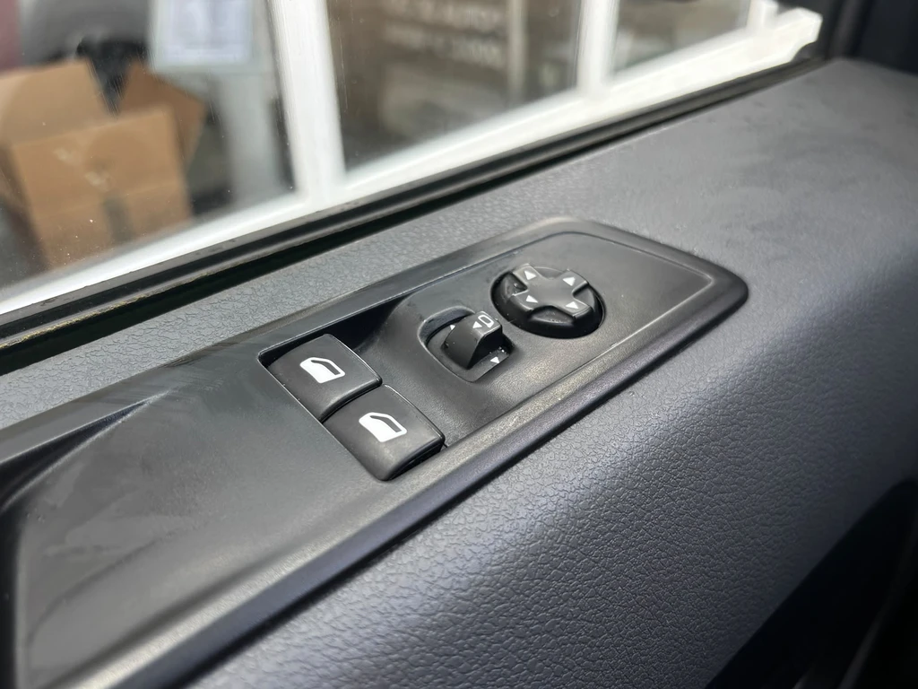 Opel Vivaro – foto 20