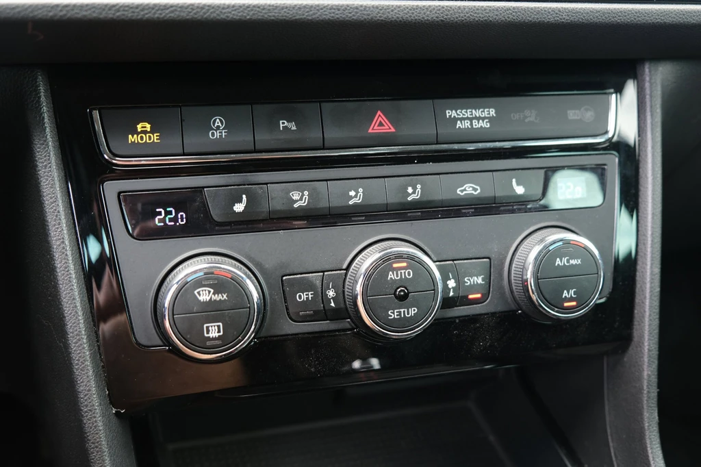 SEAT Leon – foto 27