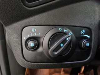 Ford Kuga – thumbnail 27