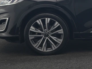 Ford Kuga – thumbnail 15