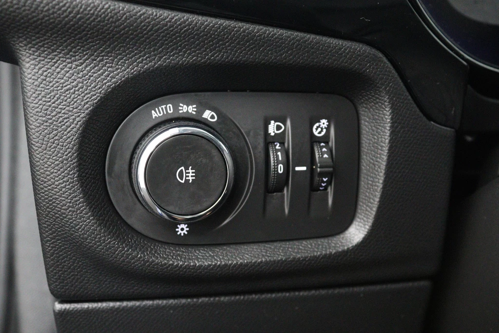Opel Corsa – foto 12