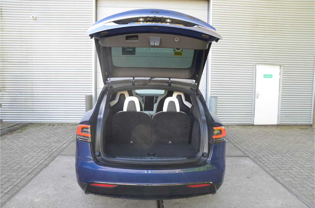 Tesla Model X – foto 36