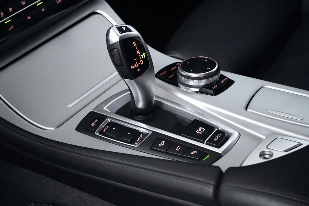 BMW 5 Serie – foto 9