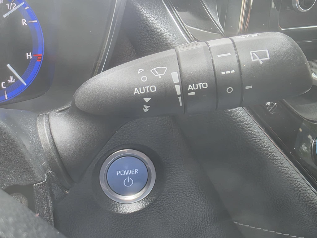 Toyota Corolla Touring Sports – foto 22