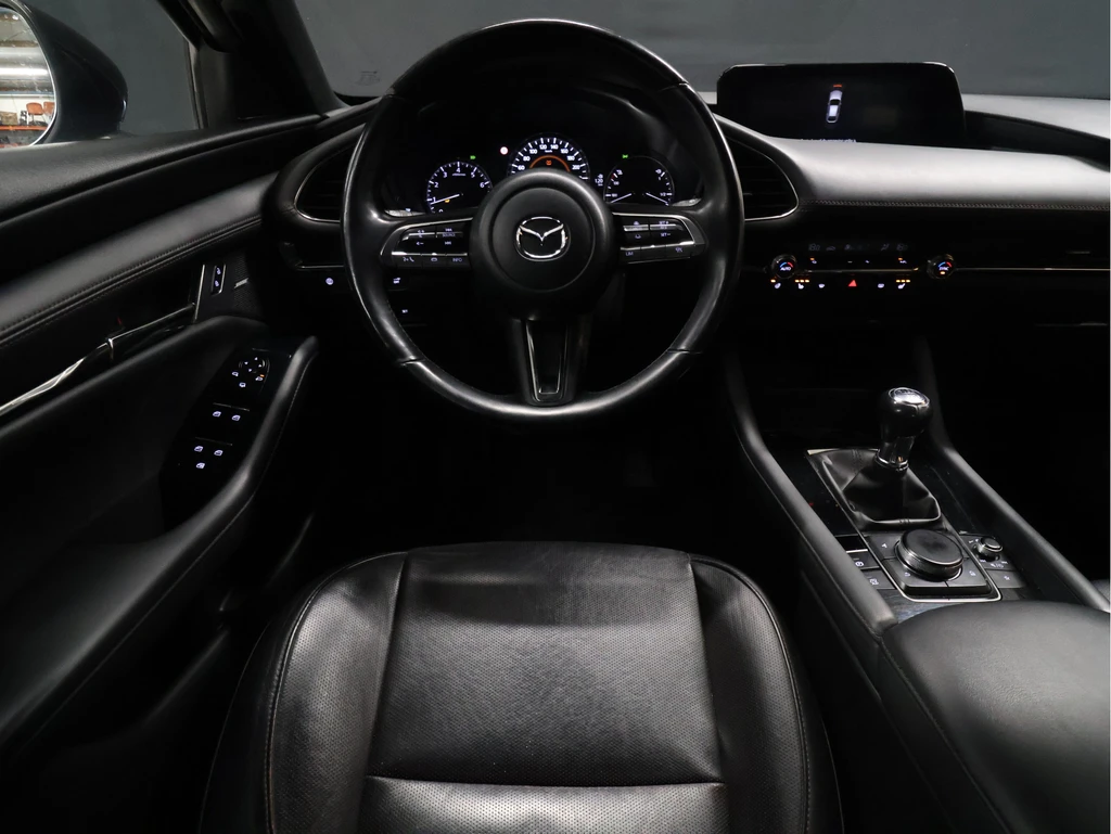 Mazda 3 – foto 11