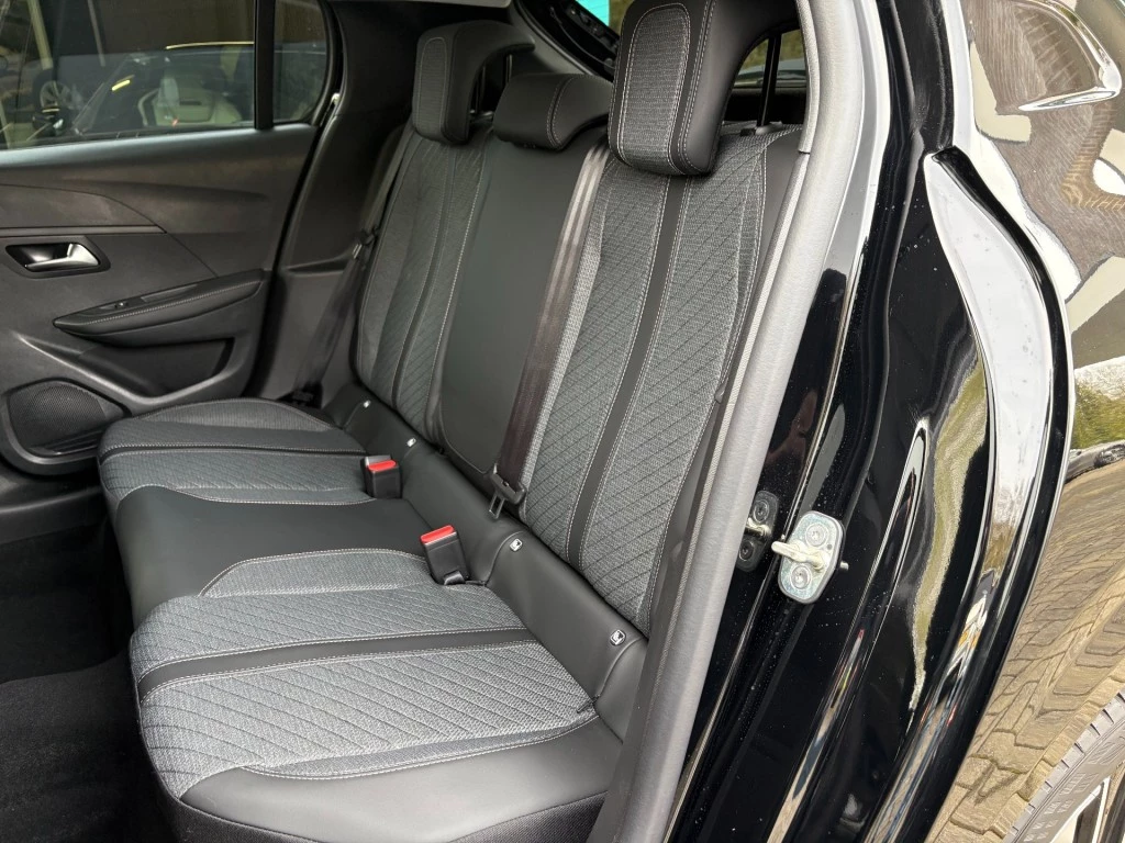Peugeot 208 – foto 7
