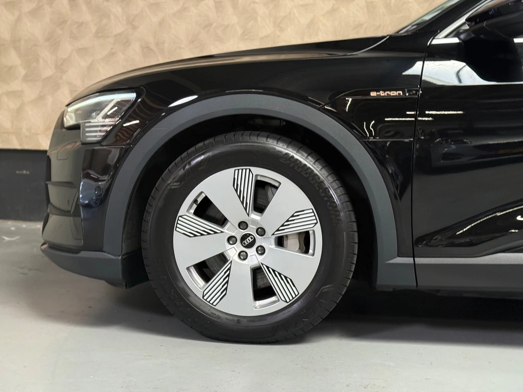 Audi e-tron – foto 9