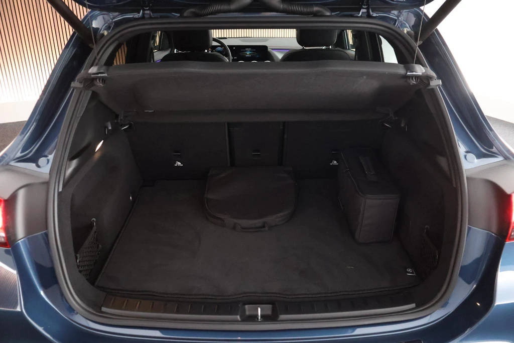 Mercedes-Benz EQA – foto 53