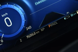 Ford Kuga – thumbnail 15