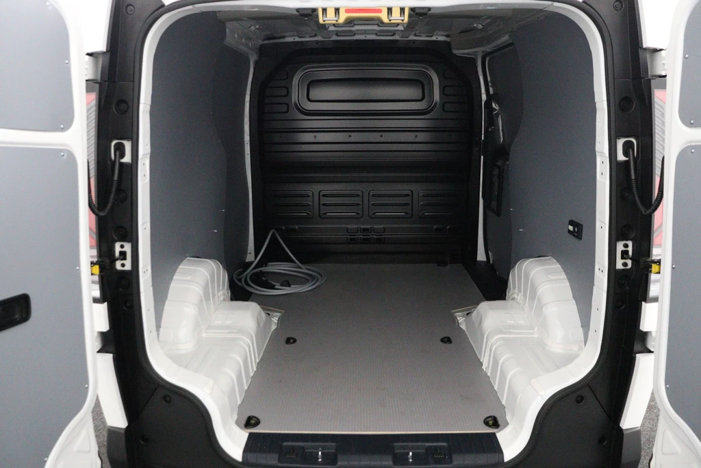 Kia PV5 – foto 31