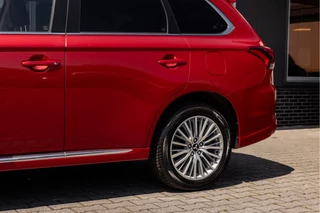 Mitsubishi Outlander – thumbnail 23